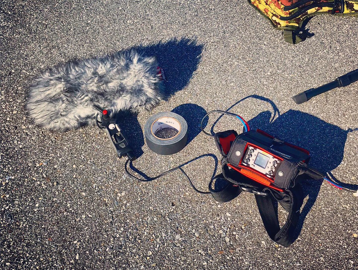watsonwu's tweet photo. Another motorcycle recording session
.
Left is a short stereo cable for me to track (follow) the bike. Right side is longer stereo cable for the mic on a stand. Both awesome cables are customized by #audioconnectfl πππ»
.
#soundeffects #gaffertape #sounddesign #microphone @shure https://t.co/lI8GGPlPSz