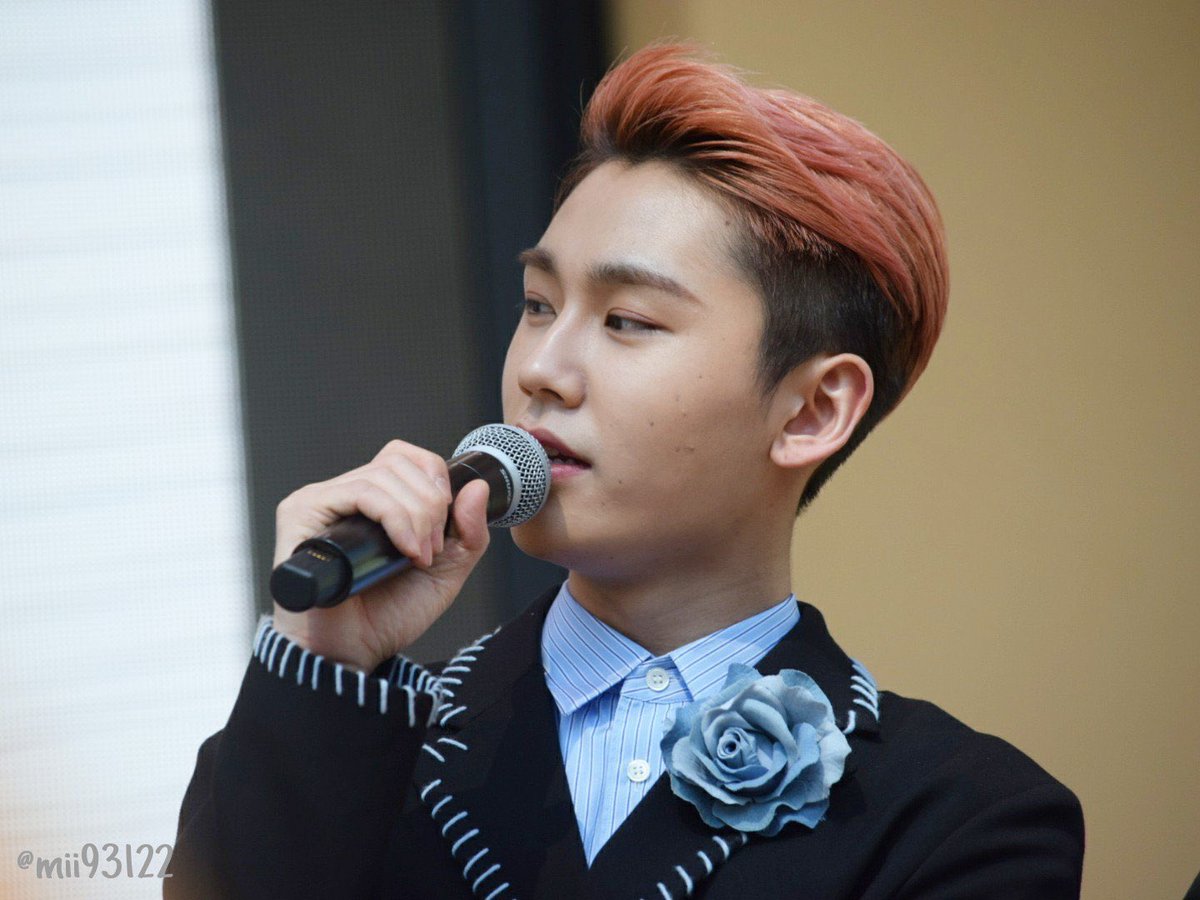 how to make your twitter pink; a thread.