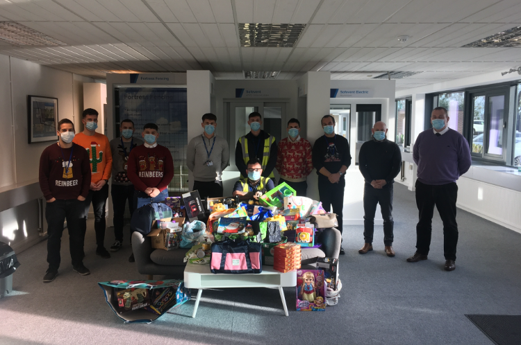 britplas's tweet photo. The Britplas elves have been busy today packing up our toy collection for @WYC_official. Lots of goodies are now on their way to where they're needed most this Christmas 👍

#community #warrington #christmasjumperday https://t.co/6AX0zFhr9o