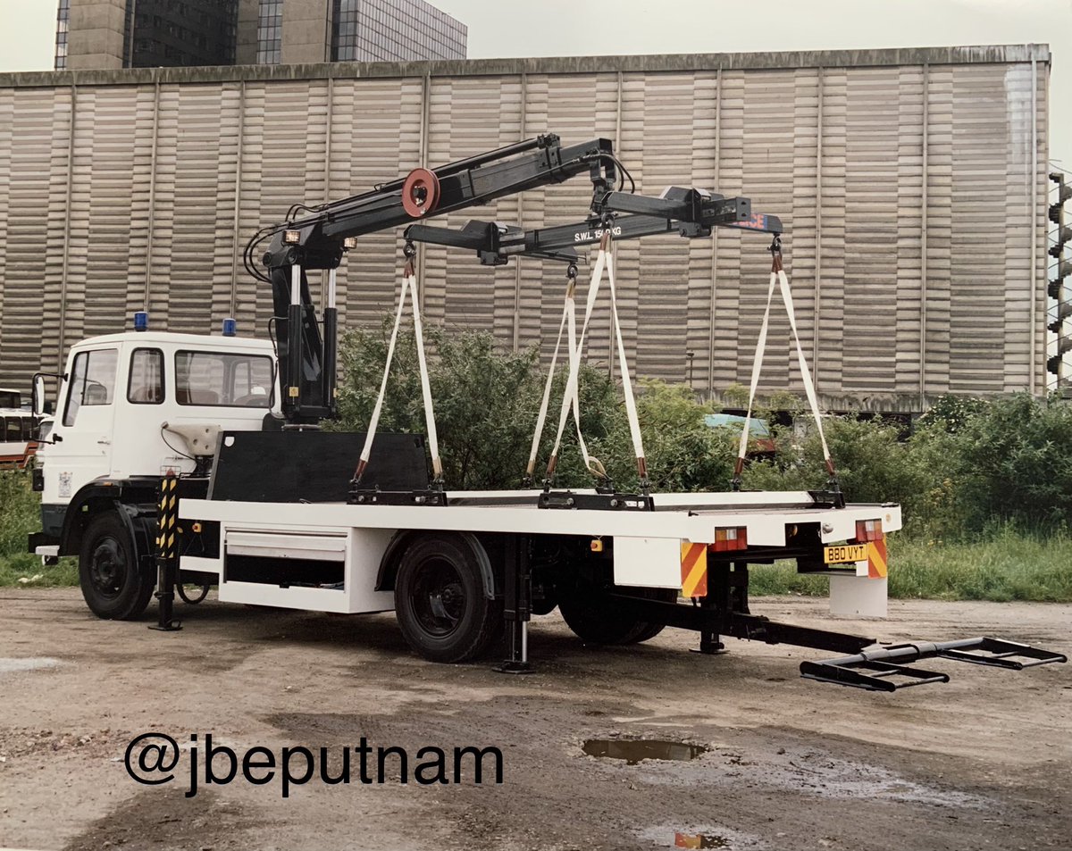A newer version of a recovery truck from the early 1980s, also used for lifting naughty cars.
