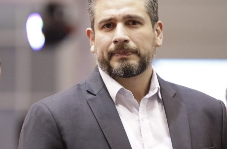 cecastrillon's tweet photo. Ayer entrevisté a Nelson Bravo, subsecretario de Turismo de @Turismo_SDE. Hablamos sobre el panorama de la actividad en la provincia y sobre la reapertura que inició el fin de semana pasado. 

https://t.co/ms6a38Xh8u https://t.co/gMQb5aS6Ai