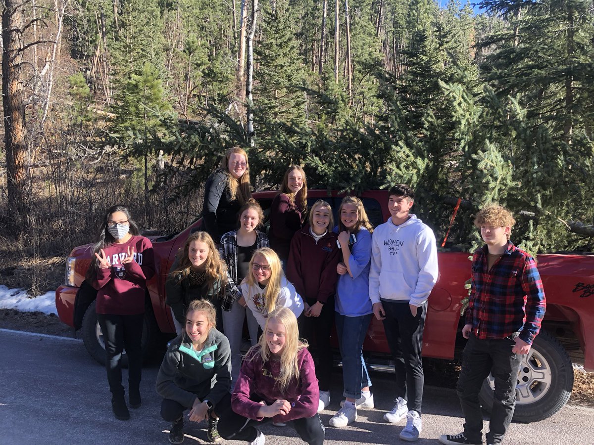 Custer Jr/Sr High tweet media