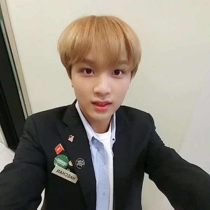 hxxc66's tweet photo. #해찬테라피
바봉...바부.. https://t.co/L3otbyscms