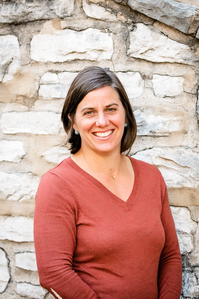 Meet our newest member of the the MNT team, Dietitian, Jamie Daugherty! 
"As a dietitian, chef and mom, I work with clients and students to find practical solutions to everyday meal planning and preparation. Confidence in the kitchen is a life skill important at any age."