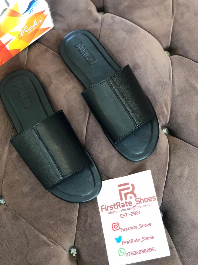 FirstRate_Shoes's tweet image. Alhamdulillah Masha Allah.. Ladies and gentlemen here i present you my shoe brand #FirstRate_shoes