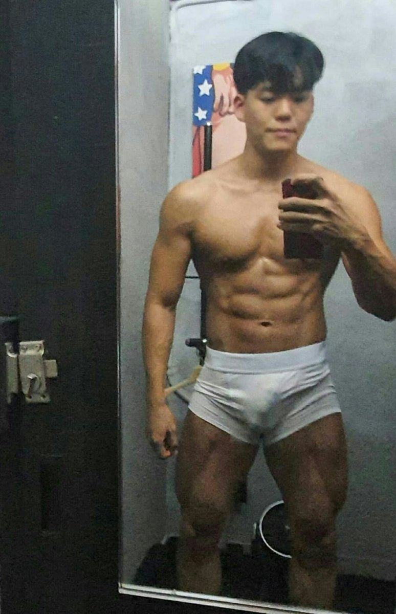 나 혼자 싸거든?! on X: @alex_jinhyuk 살올라서? 님 그나저나 권혁씨 꼬툭사진보심? 너무 ...  t.coPydJYooEmg  X