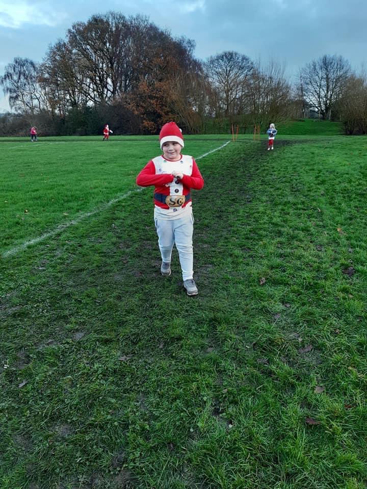 BroseleySchool's tweet photo. #activesanta a few photos from our brillliant Santa Dash / Christmas Jumper day 2020 @SAiston @MrJH_Broseley @JoYoungTA @MrsTM_Broseley @MissAL_Broseley @MissRH_Broseley @MrsJA_Broseley @LizS_Broseley https://t.co/vktV9YUeEc