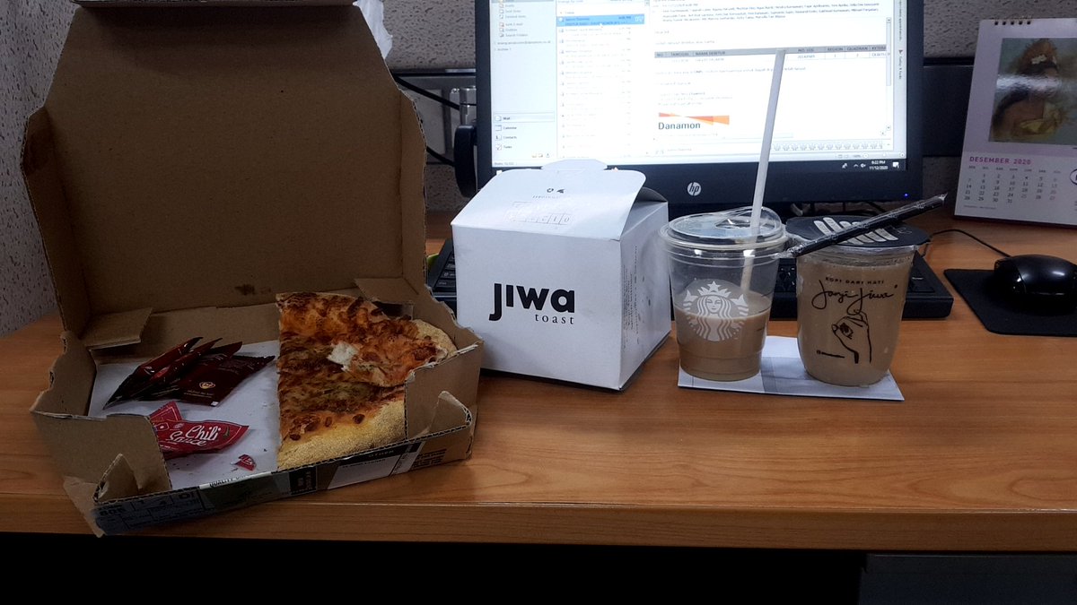 Makin gemuk aja inimah, terima kasih tim marketing hehe