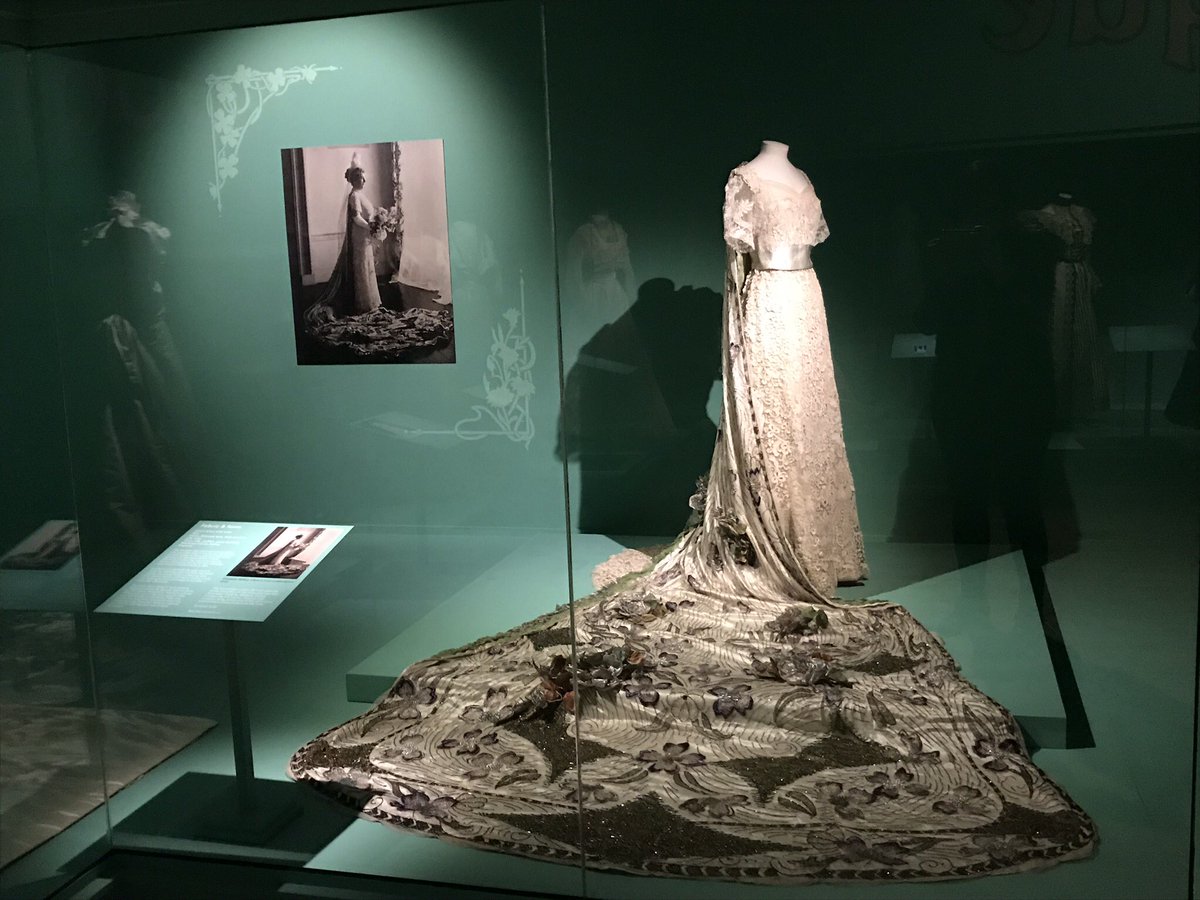 The La Belle Époque exhibition is officially open to the public! I’m so proud to have worked on this exhibition with Fashion Curator Charlotte McReynolds! Escape into a world of fashions from ‘the beautiful era’. 
#fashionexhibition #fashionhistory