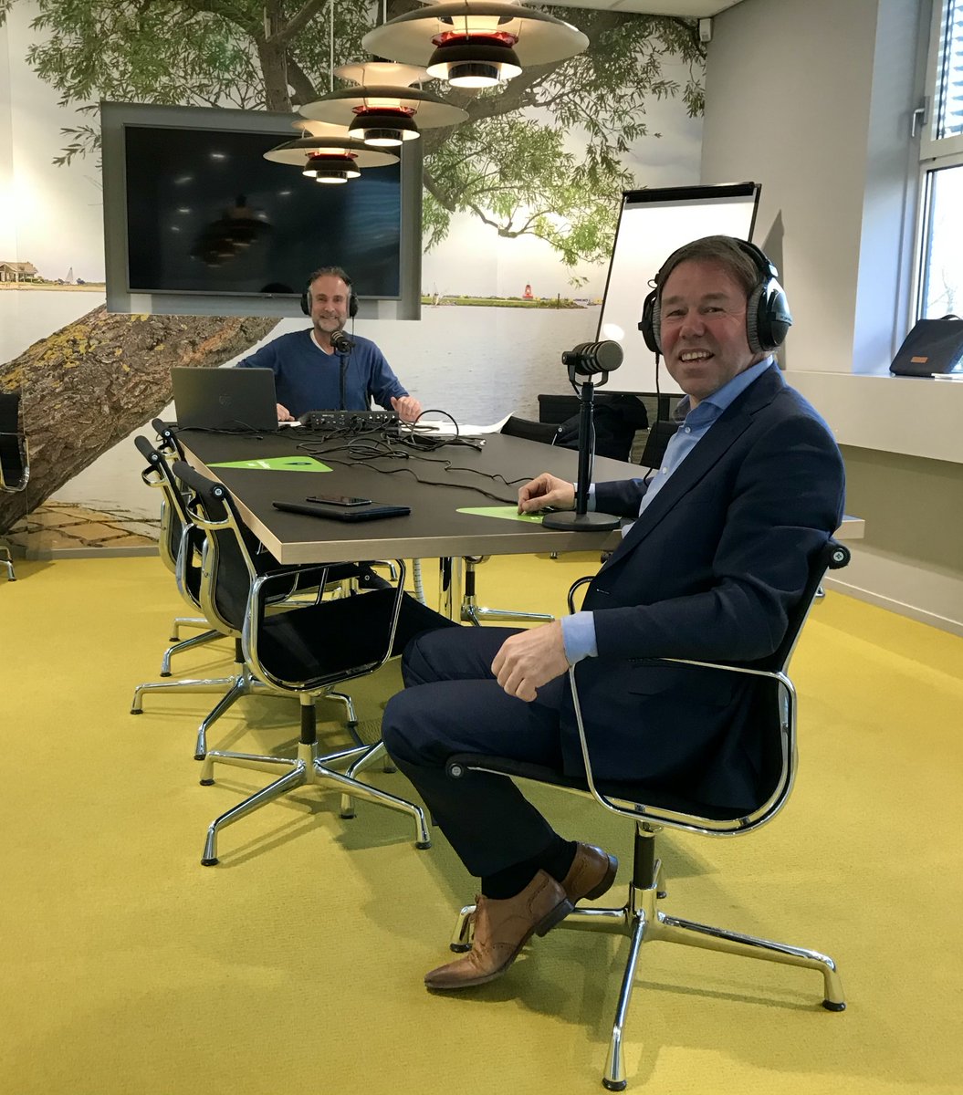 Leuk om te luisteren dit weekend!
In deze vierde aflevering van Ron's More Music Podcast van Hmore Business Platform, is Laurens Schenk van <a href="/SchenkMakelaars/">Schenk Makelaars</a> te gast. 

open.spotify.com/episode/5IjKsK…