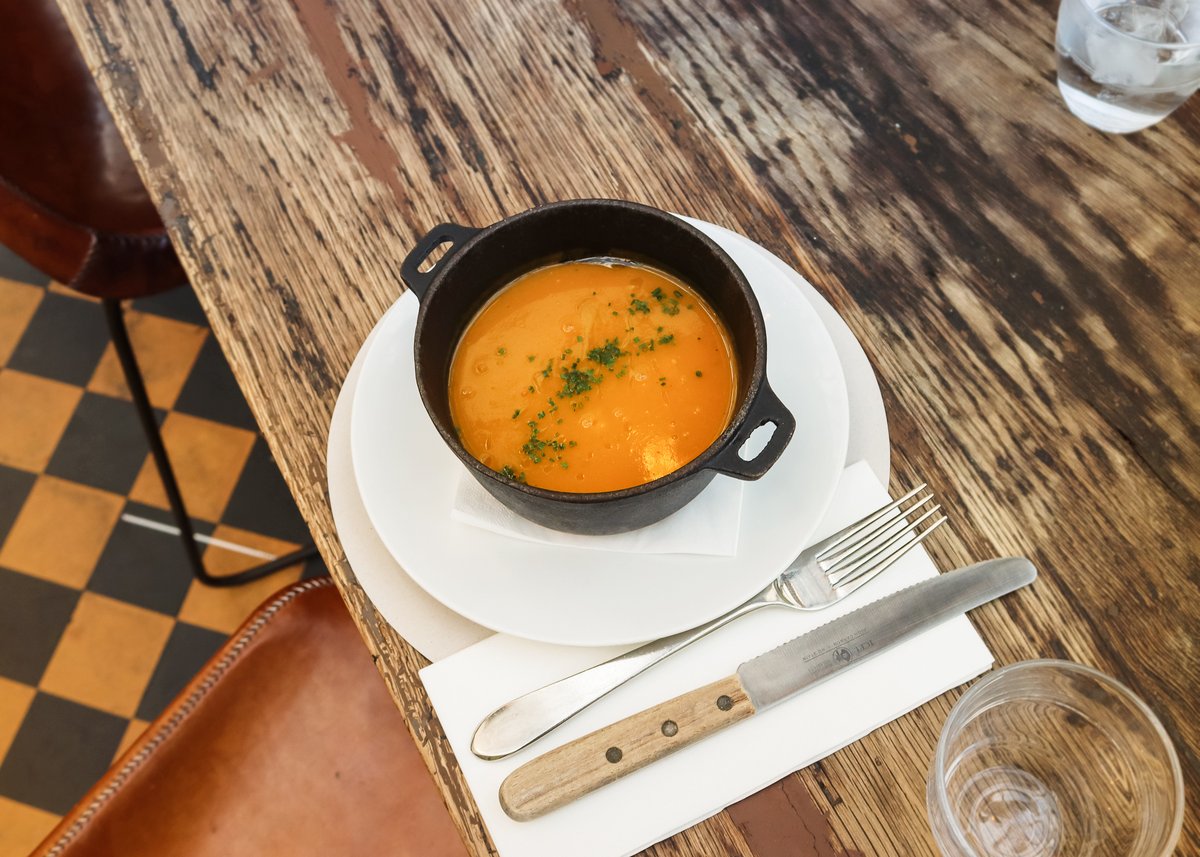 'Butternut squash & ginger soup' 

From our Express Lunch Menu served weekdays, 12-6pm. 

#GeesOxford #ExpressLunch #OxfordLunch