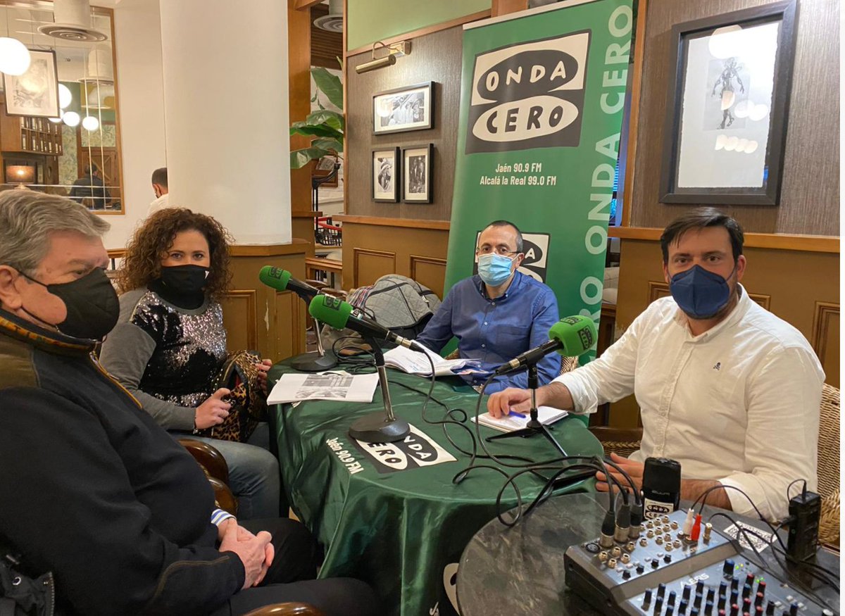 Tertulia sobre situación de Comercio y Hostelería en #Jaén 
📻🎙 en la Brújula de <a href="/OndaCeroJaen/">Onda Cero Jaén</a> 
Hemos presentado nuestro Plan de Activación para este sector tan azotado por la pandemia. 
#ActivemosJaén 
Escúchalo aquí 👇
ondacerojaen.es/todos-podcasts…