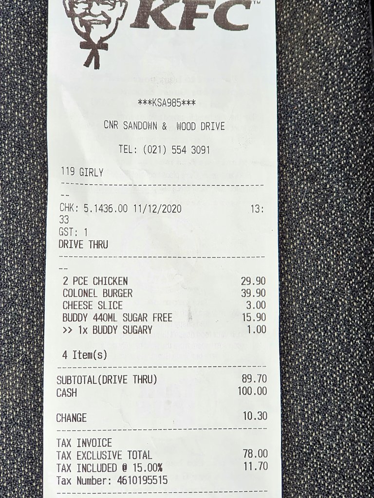 WadeKJordan's tweet photo. @KFCSA trying to maximise sales, 1 sugar surcharge at at time... except, this was a sugarfree drink?! https://t.co/8RZZIiDWD0