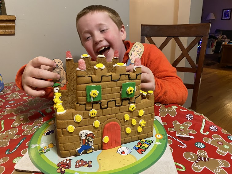 MissMcKeownA4's tweet photo. #FlatMsMcKeown, #FlatPenny and Noah had fun decorating this Super Mario Gingerbread castle tonight! Thanks for the fun time! https://t.co/yjHOJFmS6H