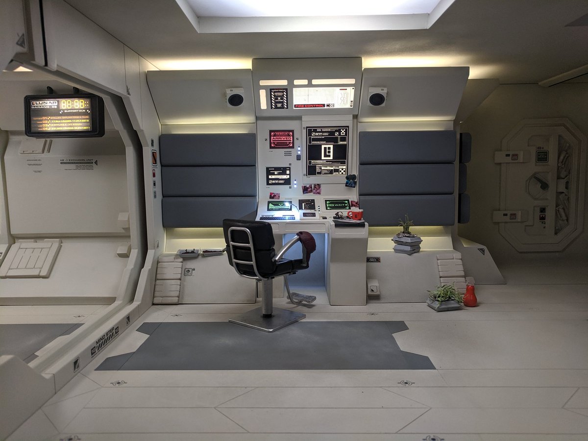 FoundationMini2's tweet image. Finally able to share what we have been working on at @NFTSFilmTV for the past couple of months. We built a 1/8th scale replica set of the base from the film MOON. This has been a bit of a dream project for me with moon being a favorite of mine. Thanks so much to @JohnLeeRockyRd