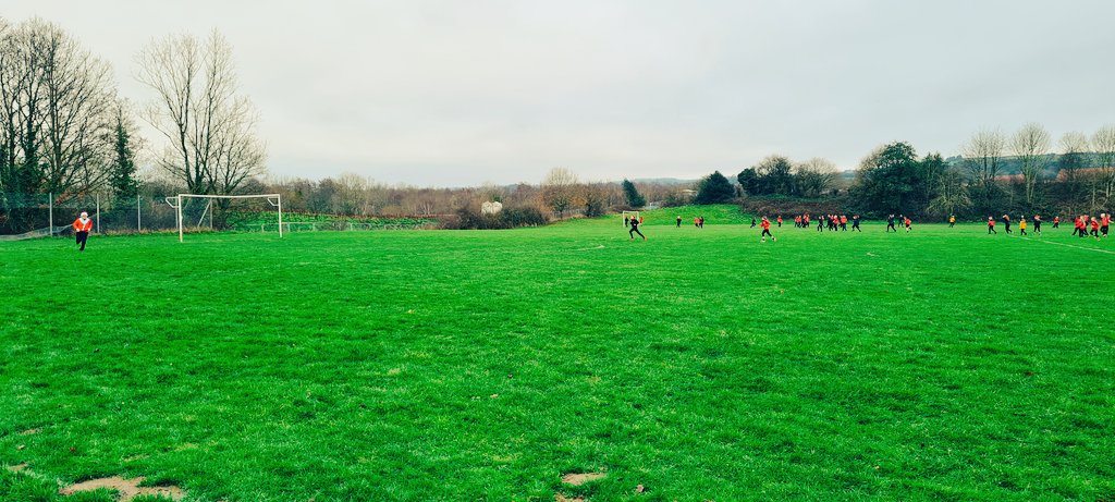 Alun SchoolPE (@alunpe) on Twitter photo KS3 students having great fun trying to catch Santa in their 'Santa Dash PE lesson. Can anyone catch Santa Bowyer ๐
๐ค <a href="/alunschool/">Alun School</a> KS3 students having great fun trying to catch Santa in their 'Santa Dash PE lesson. Can anyone catch Santa Bowyer ๐
๐ค <a href="/alunschool/">Alun School</a>