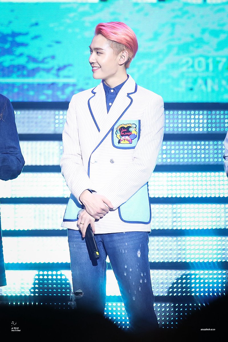 how to make your twitter pink; a thread.