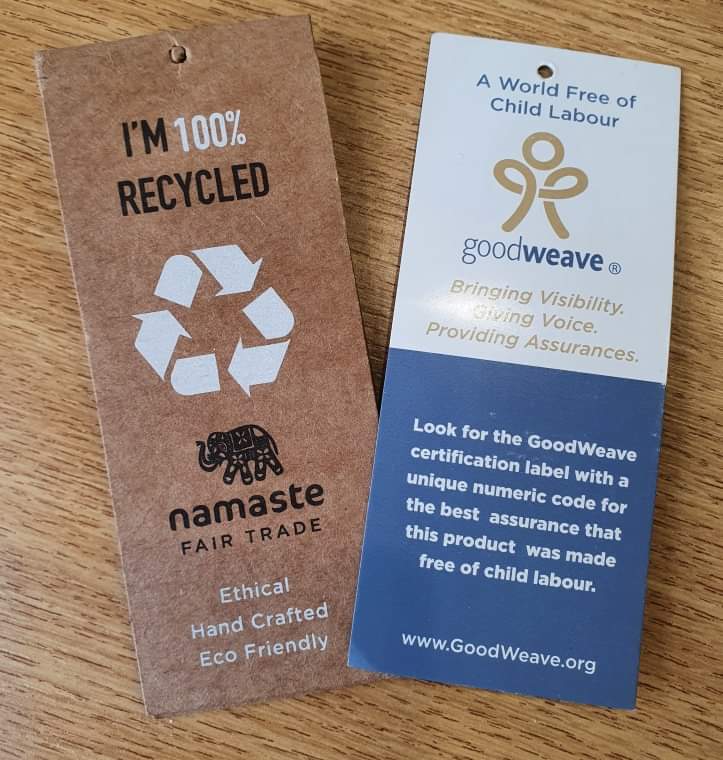 HarbMarket's tweet photo. We love these rugs stocked by @Soelbeads - hand crafted, 100% recycled, #fairtrade &amp; they carry the #goodweave label (no child, forced or bonded labour was used in production, &amp; a proportion of the cost goes to educating children in weaving communities) #sustainable #Harborough https://t.co/Sd5QPvWbAW