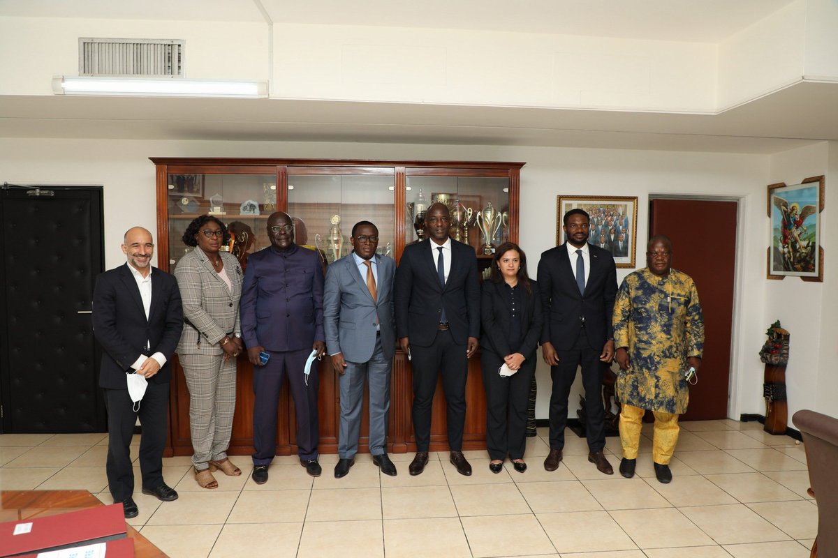 OfficeN2Sports's tweet photo. #visite #CAF - la CAF a effectuer sa deuxième visite d'inspection en Côte d'Ivoire du 1 au 9 décembre 2020.
Cette visite intervient dans le cadre de l'organisation de la #CAN2023  par le #COCAN2023 https://t.co/Wz0JsoVr2M