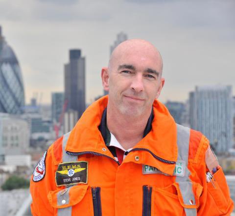 gareth_grier's tweet photo. Two giants of paramedicine. Really sad, and pensive, that @SteveJones1054 @lardyc7 are leaving @LDNairamb - so many years of outstanding service. Your impact on the lives of so many injured patients has been immense. Thanks for everything you’ve done (and will do) for @IofPHC 😢 https://t.co/ZHCFL5QpN0