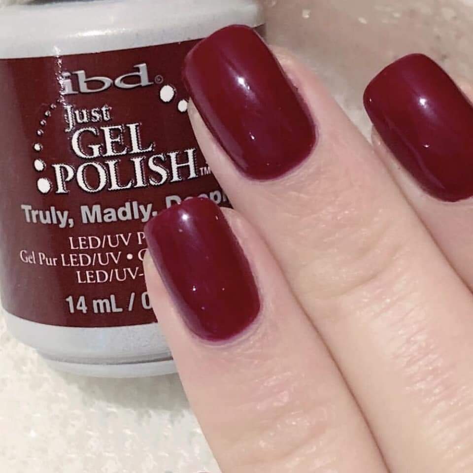 ✨TOMORROW ONLY✨
Gel Manicure-was-£25 
✨NOW - £15 ✨
*soak off not included