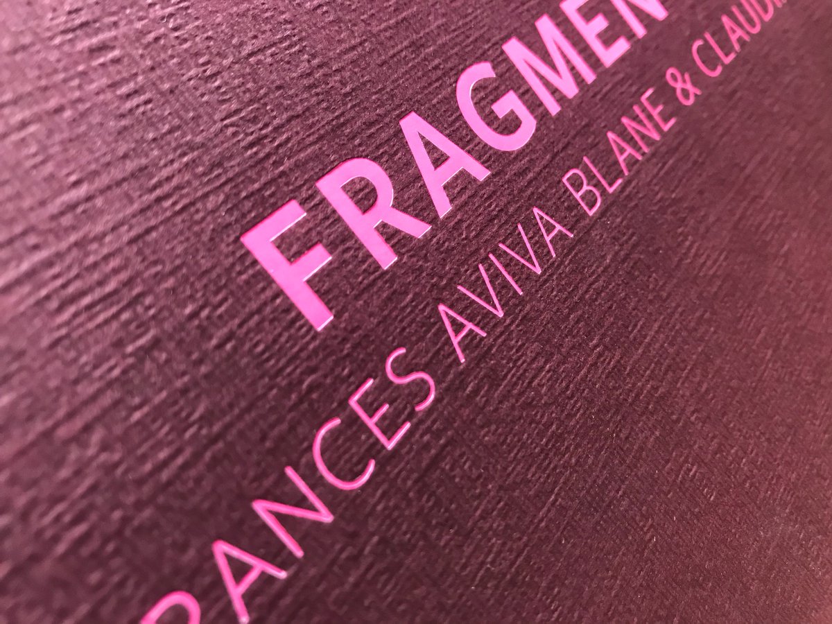 Dayfold's tweet photo. A beautiful foil to brighten your day. #foiling #creativepaper #embossedpaper #creativefinishing #madeonakluge #dayfold #dayfoldprint @gfsmithpapers @colorplanpapers @foilcoltd @klugeint https://t.co/tMv3ruaWvo