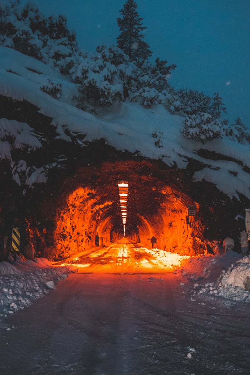 ❄ There's just something so ♥ 𝓶𝓪𝓰𝓲𝓬𝓪𝓵 ♥ about snowy surroundings. Right?