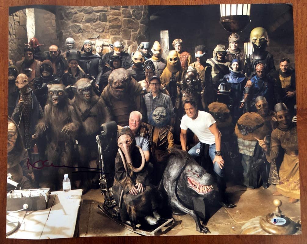  #Andor Neal Scanlan is creature & droid FX creative supervisor. He worked on Babe (1995), Prometheus (2012), Jurassic World: Fallen Kingdom (2018) and all the Disney SW movies.