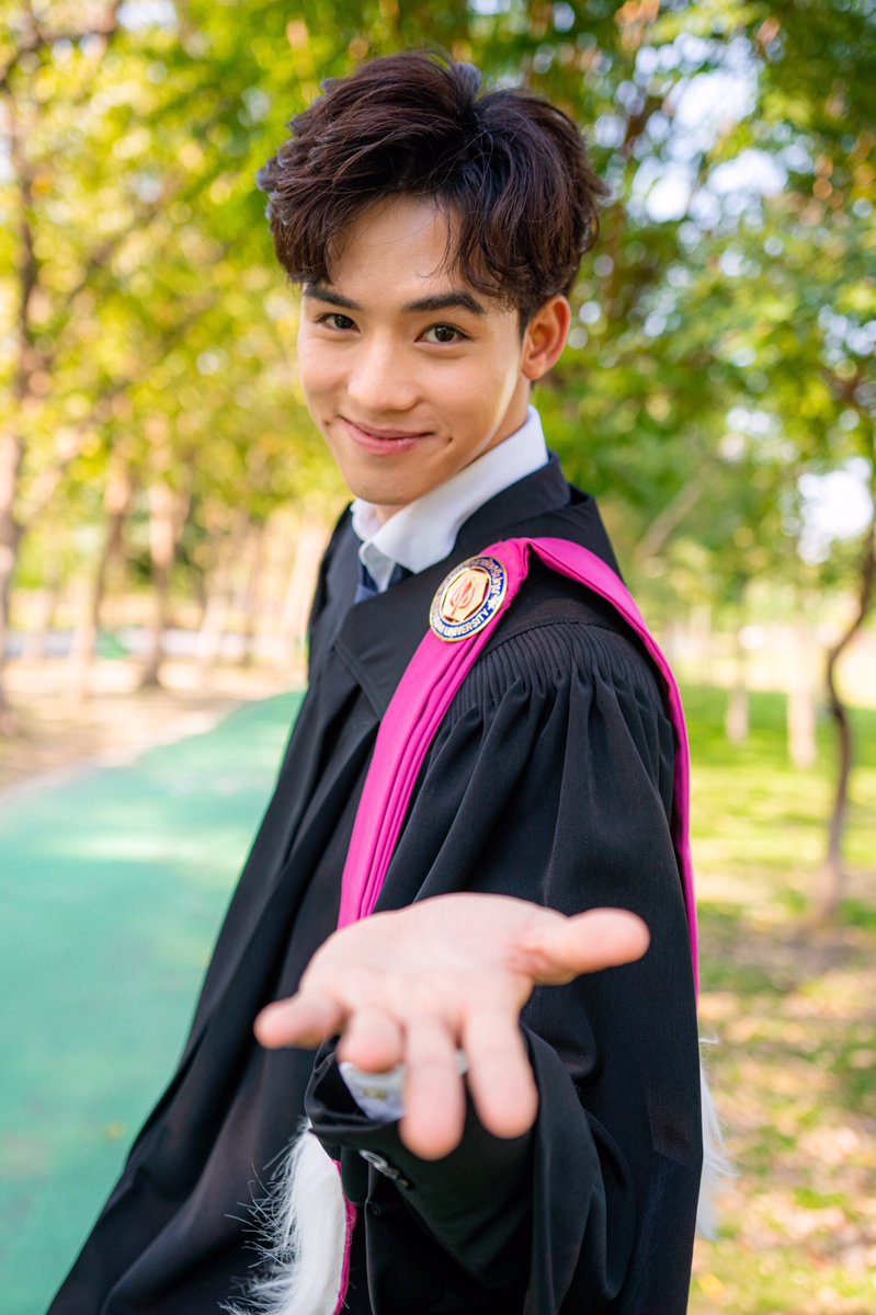 Fluke_pongsapat's tweet photo. 20 ธค! มาเจอกัน! 😆😆😆 https://t.co/Qs3IcOoOU7