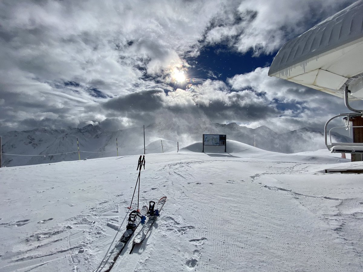 Un paisaje magnífico desde las alturas en <a href="/Peyragudes/">Station Peyragudes</a>. Muchas gracias a Eric SOULÉ DE LAFONT por las fotos.