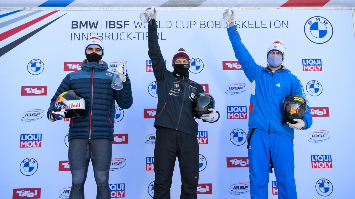 skeleton_lv's tweet photo. Martinam zelts Īglsā!

Starts Pasaules kausa 3.posmā Īglsā, skeletonistam Martinam Dukuram ir atnesis vēl vienu zelta medaļu! 👍🏼🇱🇻
Šoreiz zeltu Dukurs dala ar Krievijas skeletonistu Alexander Tretiakov.

#skeleton #sliding #MartinsDukurs #Dukurs #IBSF #WorldCup
📷 Viesturs Lācis https://t.co/Qp4taLpFNh