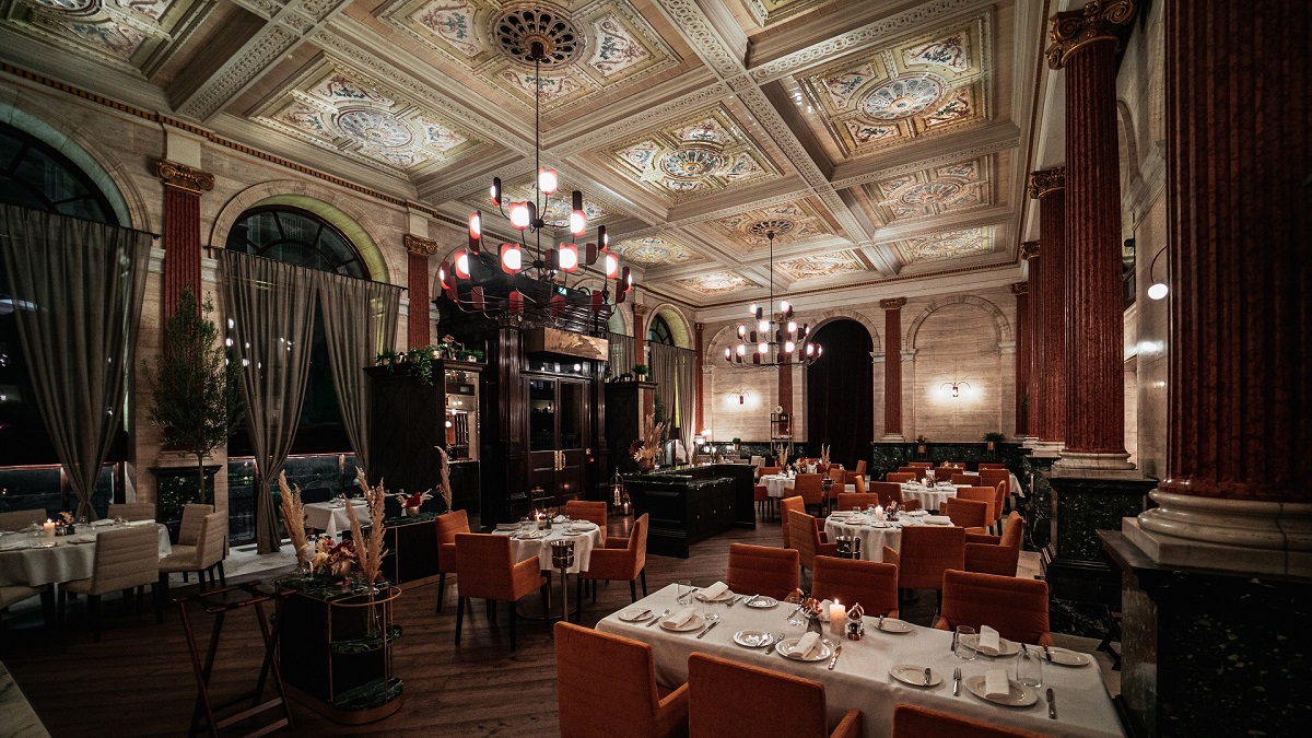 Lux Restaurant Guide (@luxrestguide) on Twitter photo The big Christmas rethink is here with 12 bright gourmet ideas to defy winter blues: @corinthialondon, <a href="/HindsHeadBray/">The Hind's Head Bray</a>, <a href="/Harrods/">Harrods</a>, @luckycatgr, <a href="/petrus/">Pétrus</a>, @LutonHooHotel, <a href="/theolivebranch/">The Olive Branch Pub</a>, <a href="/CoworthParkUK/">Coworth Park</a> #makelifeluxe Club News - Friday 11th December 2020 - mailchi.mp/luxuryrestaura… The big Christmas rethink is here with 12 bright gourmet ideas to defy winter blues: @corinthialondon, <a href="/HindsHeadBray/">The Hind's Head Bray</a>, <a href="/Harrods/">Harrods</a>, @luckycatgr, <a href="/petrus/">Pétrus</a>, @LutonHooHotel, <a href="/theolivebranch/">The Olive Branch Pub</a>, <a href="/CoworthParkUK/">Coworth Park</a> #makelifeluxe Club News - Friday 11th December 2020 - mailchi.mp/luxuryrestaura…