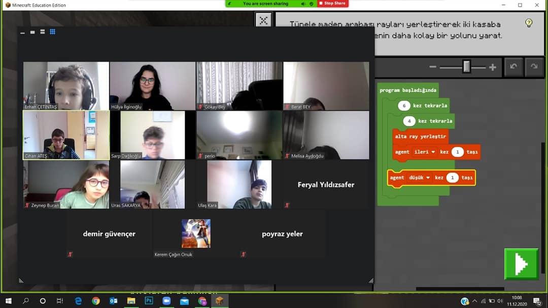 BK_Kirklareli's tweet image. 5.Sınıf online #KodlamaveRobotik derslerimizde bu hafta #HourOfCode2020 @PlayCraftLearn kod saati etkinliğimizdeki #ATaleOfTwoVillages görevlerimizi tamamladık.👨‍💻👩‍💻
#metodbox #codingbk #BahcesehirKoleji #UzaktanEğitim #bk_kirklareli