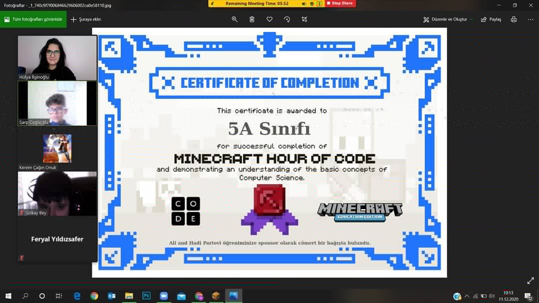 BK_Kirklareli's tweet image. 5.Sınıf online #KodlamaveRobotik derslerimizde bu hafta #HourOfCode2020 @PlayCraftLearn kod saati etkinliğimizdeki #ATaleOfTwoVillages görevlerimizi tamamladık.👨‍💻👩‍💻
#metodbox #codingbk #BahcesehirKoleji #UzaktanEğitim #bk_kirklareli