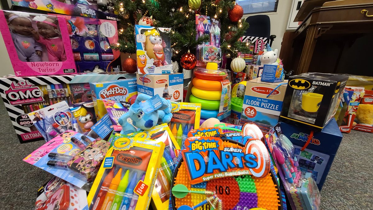 SpringISD_CTE's tweet photo. Graduates and Student Athletes of Westfield HS Christian Jones and Jordan Jones, founders of ALYF Foundation, donated $500 worth of toys to support CTEs efforts towards #SupToyDrive @SpringISD @cwhs_springisd @SpringISDFACE @RodneySpringISD @SpringISD_Curr https://t.co/ROrED6AnPr