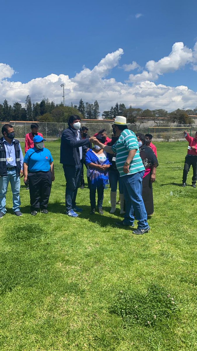 #VivaCheca | #AsambleaEnTerritorio
Agradecer el cariño y calidez con el que somos recibidos por los compañeros de las Comunas, seguiremos trabajando de la mano junto a ustedes, con el mismo compromiso y cercanía que nos caracteriza a las #ParroquiasRurales.