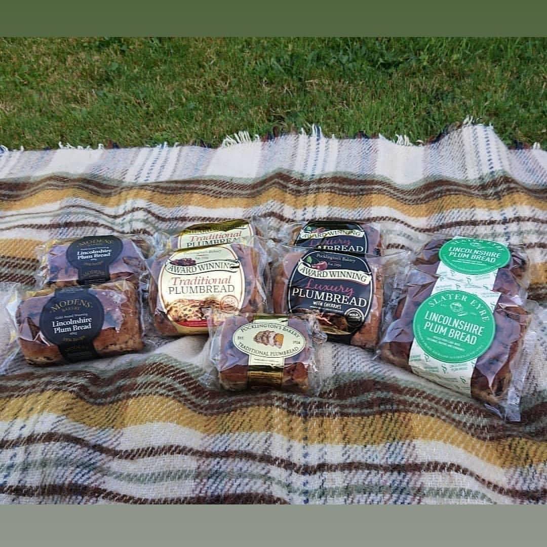 Modens Plum Bread tweet media