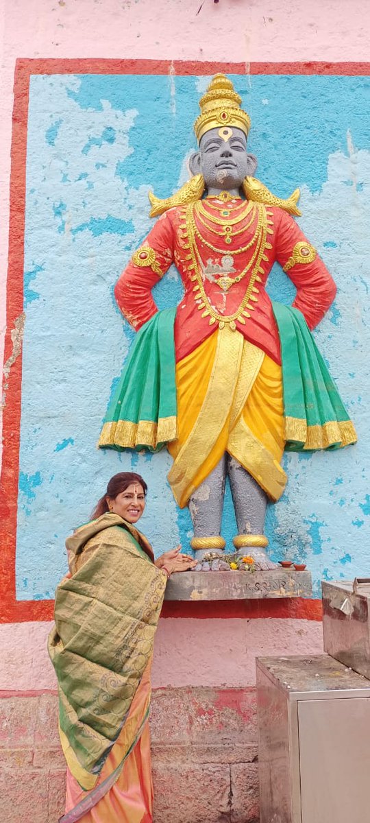 जरी झाला कोरोना ह्या जगावर स्वार..
आता तरी पाडुंरंगा उघड तुझे द्वार...
कर ह्या आलेल्या संकटास आरपार....
जय जय राम कृष्ण हरी🙏🏻🙏🏻