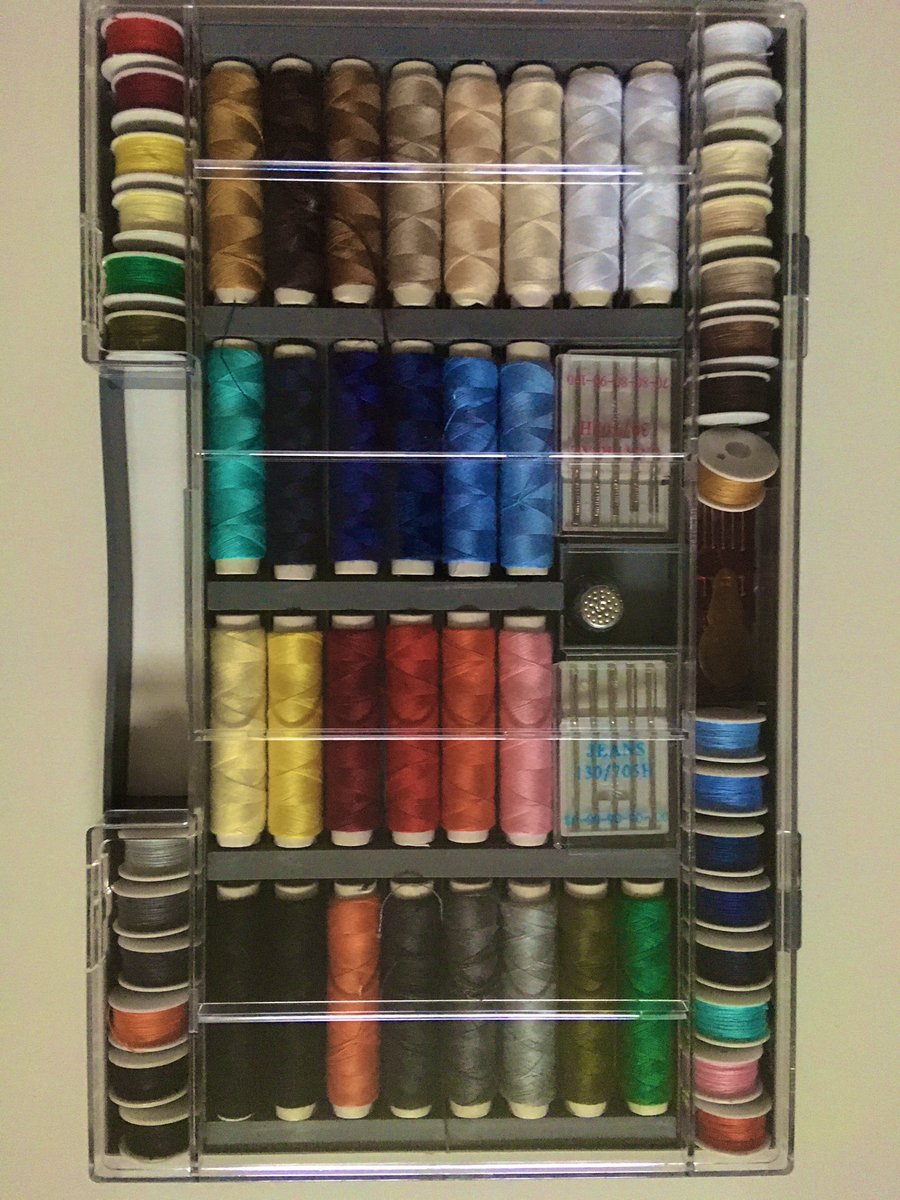 filmfashiontv's tweet image. Spin that 🧶 #sewing #needlework 🧵 #fixstuff 🤓