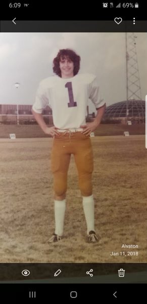 mmired's tweet photo. My uncle played for the Purples now my son! 
#farewelltotheEL https://t.co/MANRRnyU49