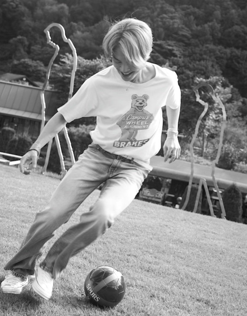 JAMJAMPICS's tweet photo. boyfriend material jimin https://t.co/L8dVHqQRgF