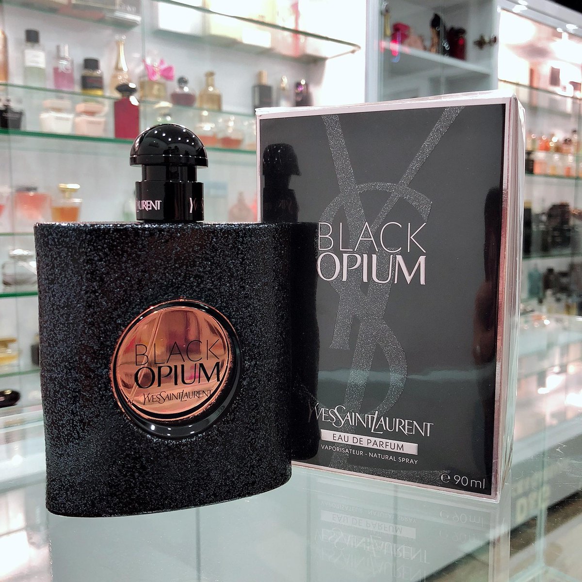 StoreVsa's tweet photo. Yves Saint Laurent Black Opium 90ml EDP 
📣$135
📲https://t.co/nv4j4qg2dt
🚛Envios seguros por servientrega a todo el País incluyendo #Galapagos 🐢
#secretescape #Ecuador #parati  #vsastoreonline 
#perfumesecuador  #perfumesenventa #perfumesoriginales  #yvessaintlaurent https://t.co/0nrB1LGdnL
