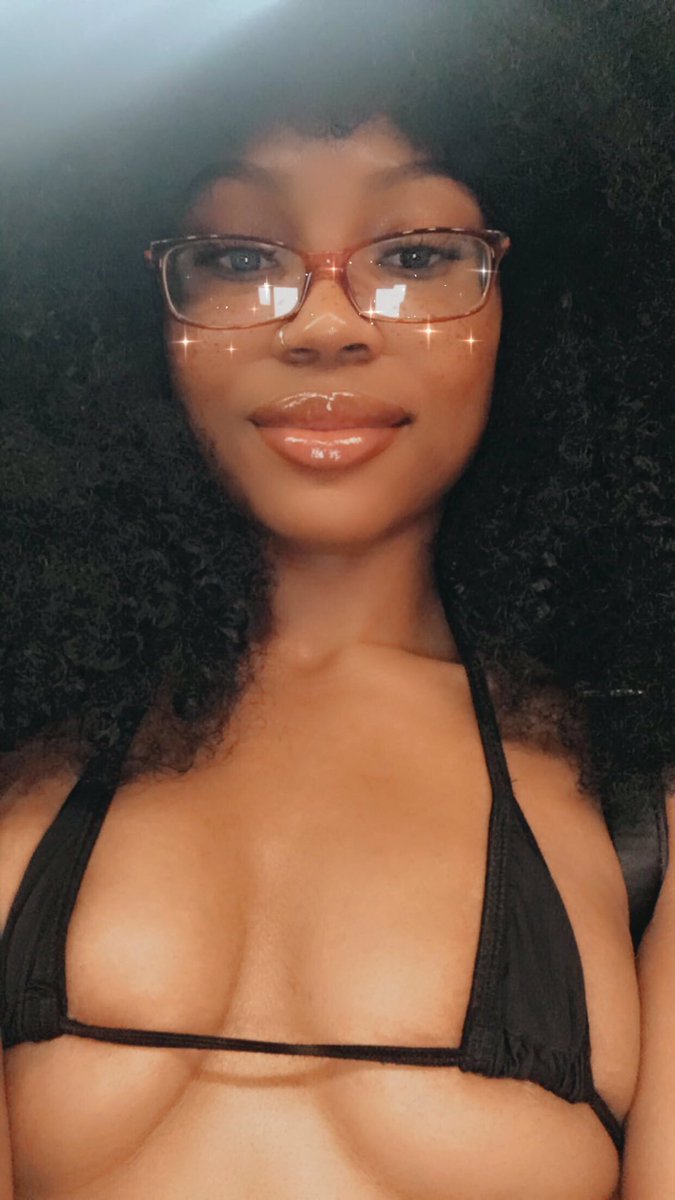 Goddess Yasmine’s pics and videos