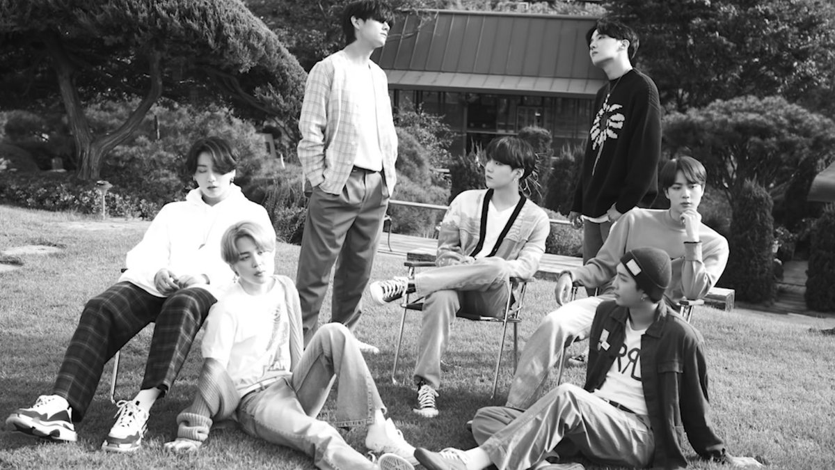 liya⁷ ☆ IS SEEING BTS IN KL ! tweet media