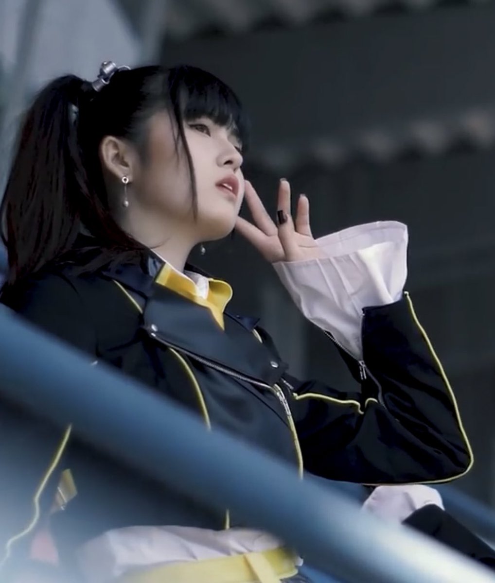 aifotnarak's tweet photo. Akala ko mawiwitness pa kita mag #CenterFlight 😭 thank you so much, Sela! We're so proud of you! #MNL48Sela https://t.co/ByWkdoEbNa