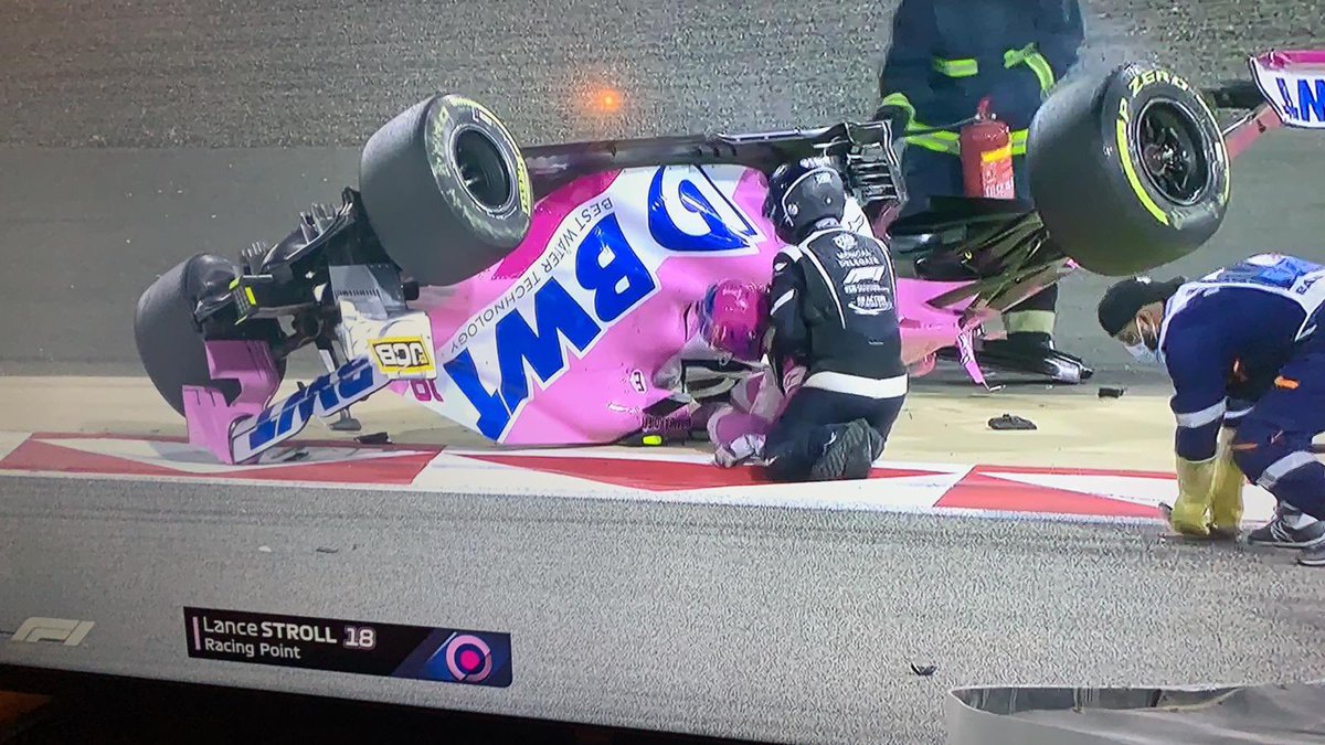GvanderGarde's tweet photo. What on earth is happening today. https://t.co/nZOkzoLxTG