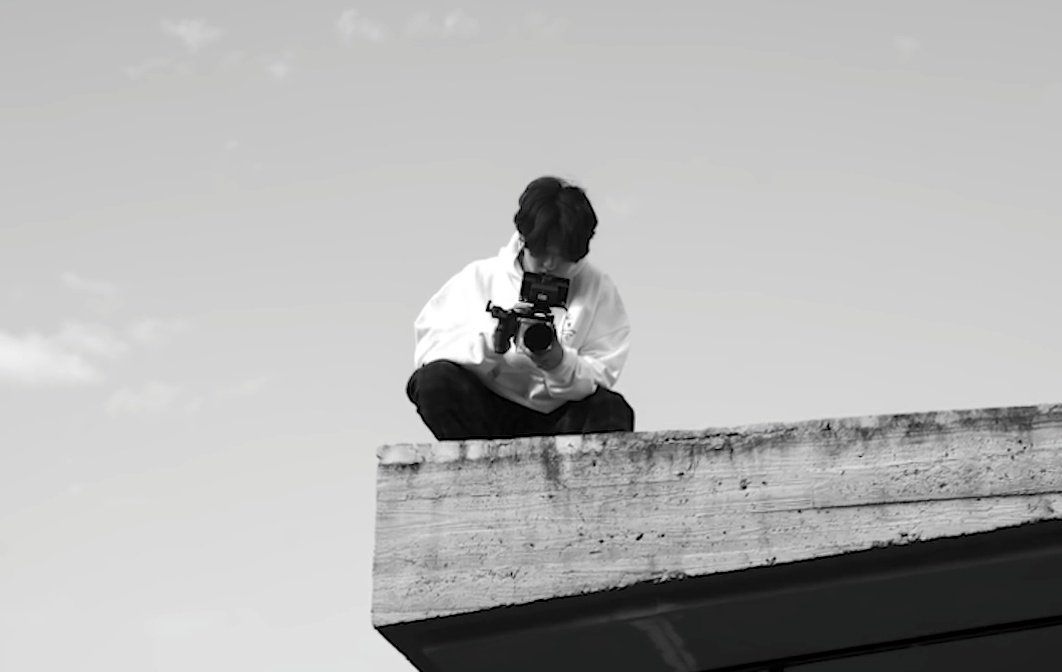 taekook ⚓ tweet media
