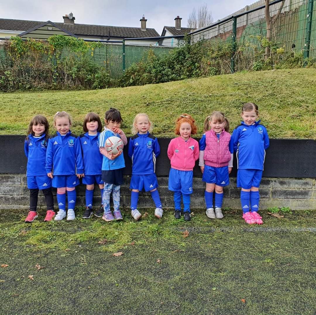 Our Saturday morning Girls academy with our head of academy  PJ in full flow ⚽️🔵⚪🧍‍♀️ 
#sowingtheseeds  #oneclub #cantseecantbe #keepinggirlsinsports #NOWSHECANSEEIT
