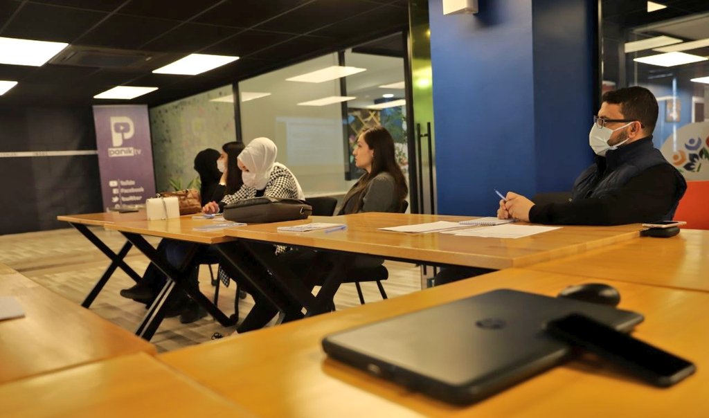 İki gün süren Proje Yazma Uzmanı Programımızın Üçüncü Aşamasında 

Gençlik ve Spor Bakanlığı Hibe Projeleri✅
İçişleri Bakanlığı Hibe Projeleri✅
Büyükelçilik Hibe Projeleri✅

Eğitimleri tamamlandı💪🏻

Sırada dördüncü aşama eğitimleri var⏳