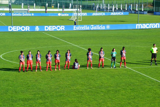 Llega_Ixtab's tweet photo. "Si tocan a una, nos tocan a todas", no es el lema para una mani, sino una declaración política.
Sólo una de las jugadora de este equipo lo ha entendido.
Cuando lo entendamos TODAS, el feminismo habrá triunfado.
Un abrazo a Paula Dapena. https://t.co/AR0137Pj5f